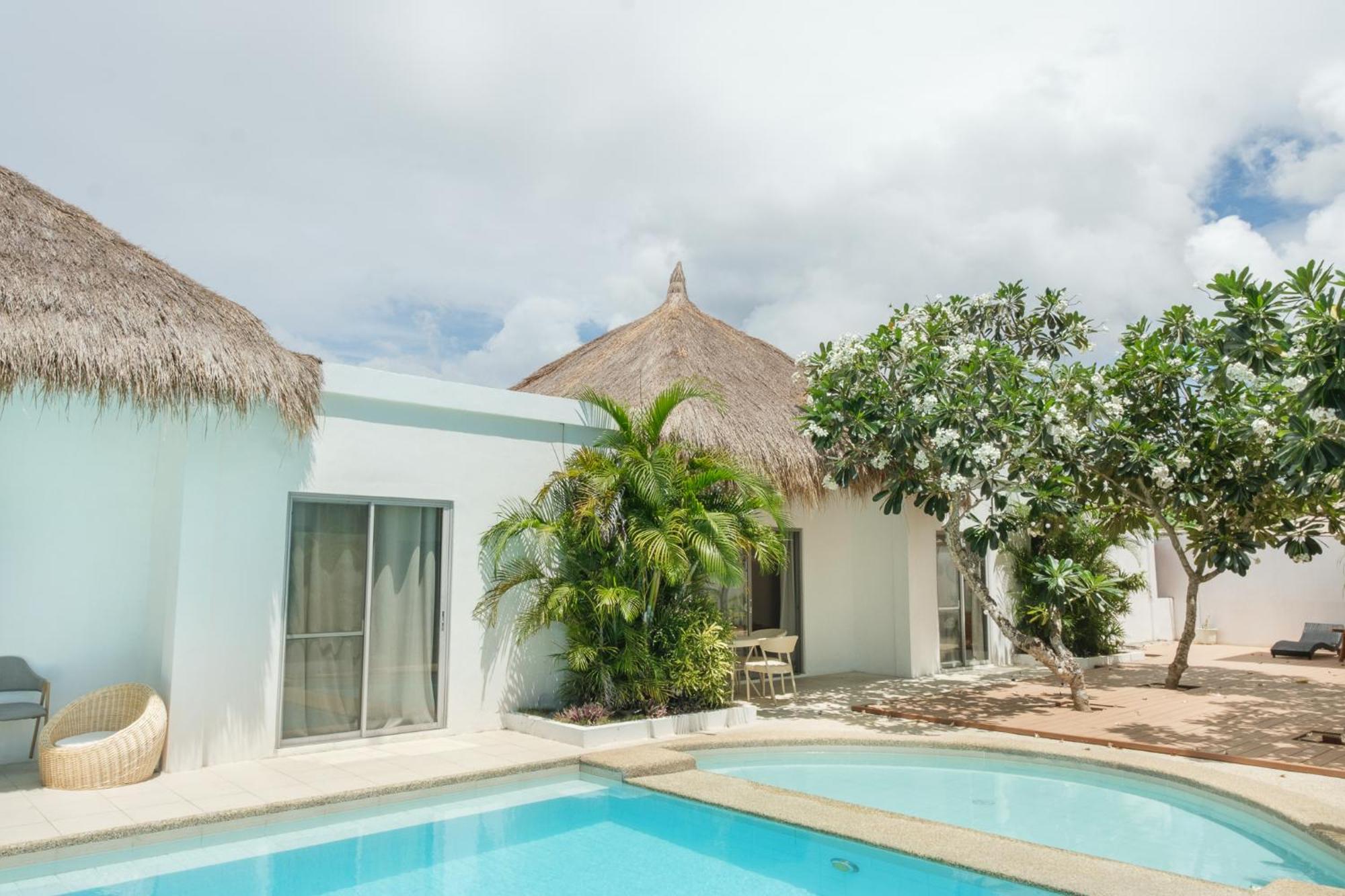 Hotel Seapearl Of Alona Panglao Exterior foto