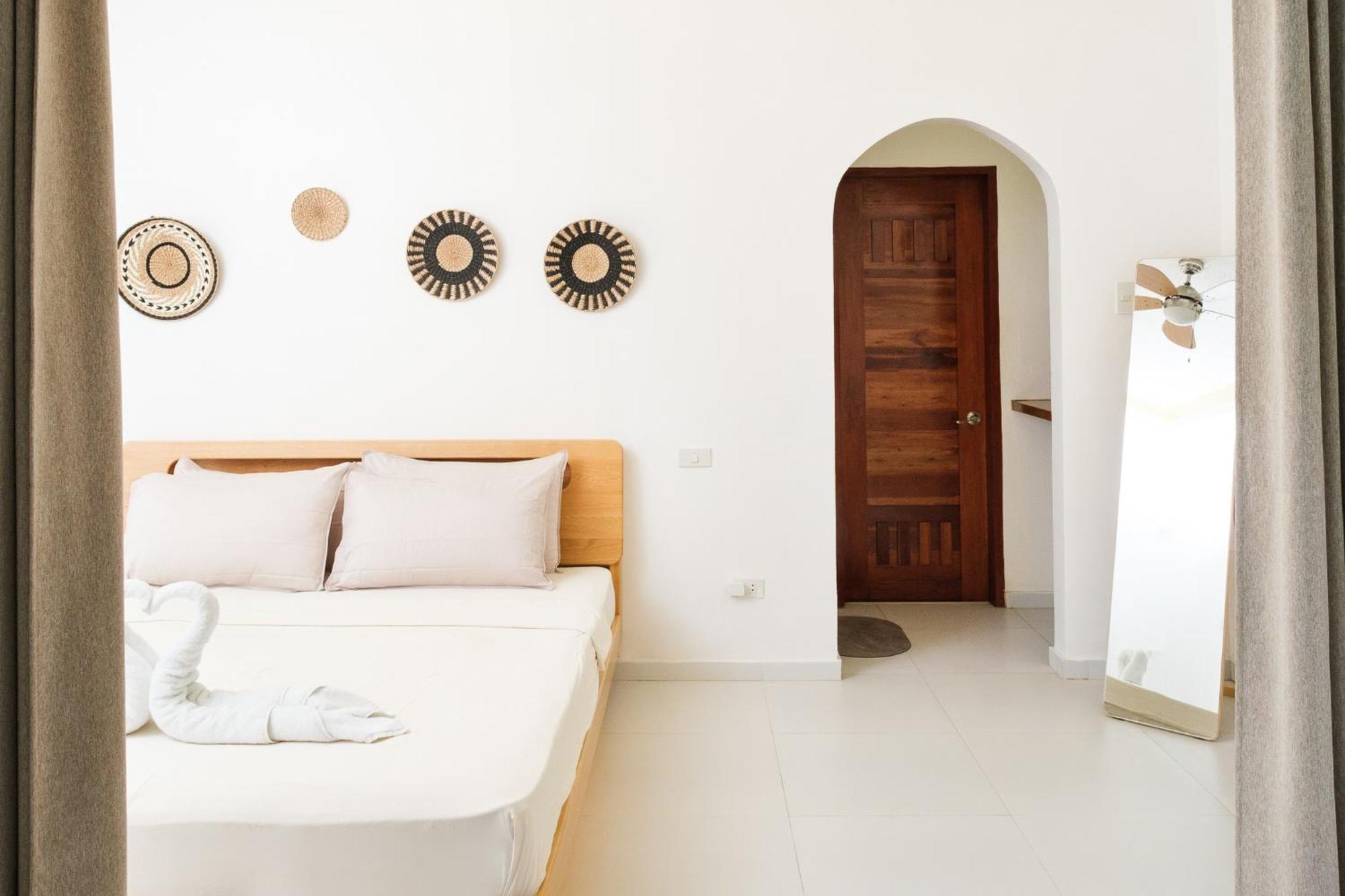 Hotel Seapearl Of Alona Panglao Exterior foto